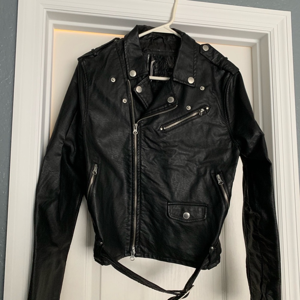Black Jacket